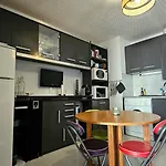 Cozy Beachside For 4 With Wifi In Cap D'agde Appartement