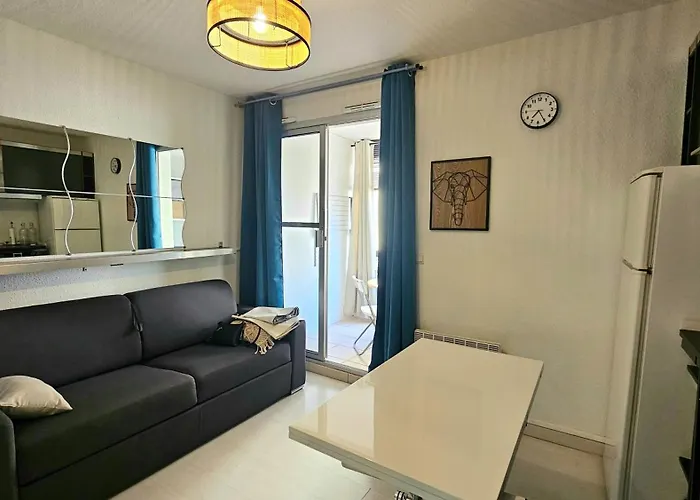 Apartment Cozy Beachside For 4 With Wifi In Cap D'agde Agde